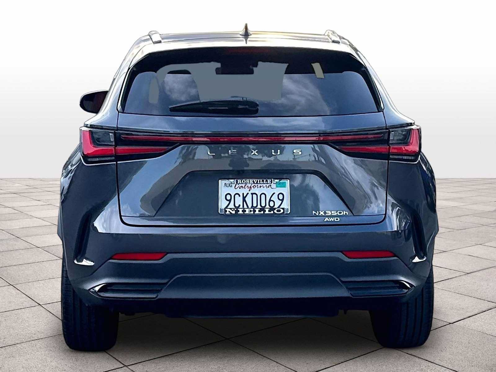 Used 2022 Lexus NX 350h AWD w/ Towing Package (2000 Lbs) image 7