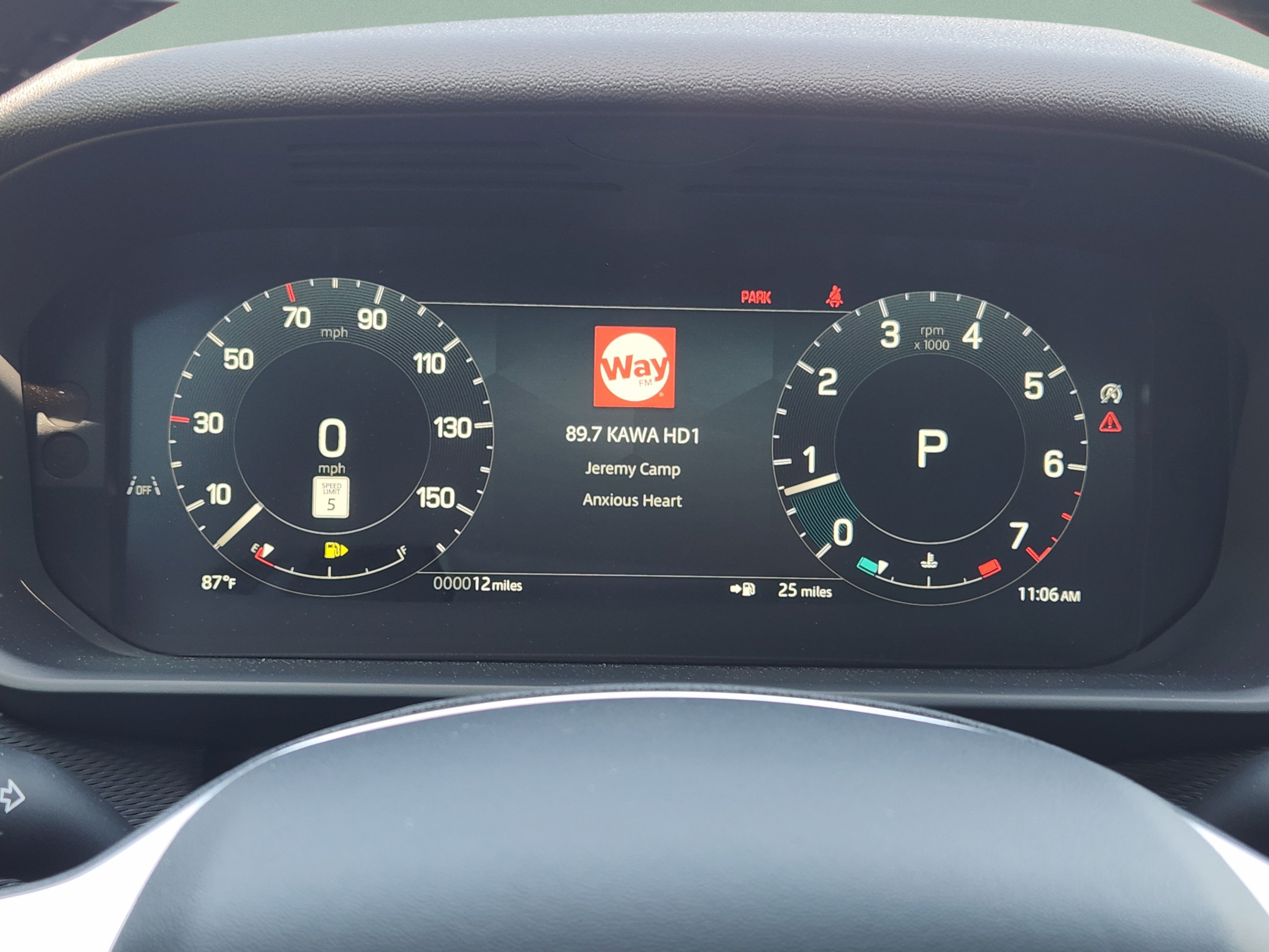 New 2026 Land Rover Discovery Dynamic SE AWD/4WD image 11