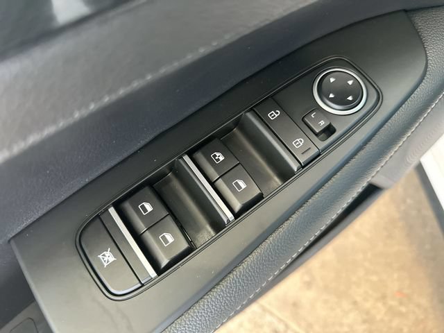 Certified 2024 Kia Forte GT-Line FWD image 17
