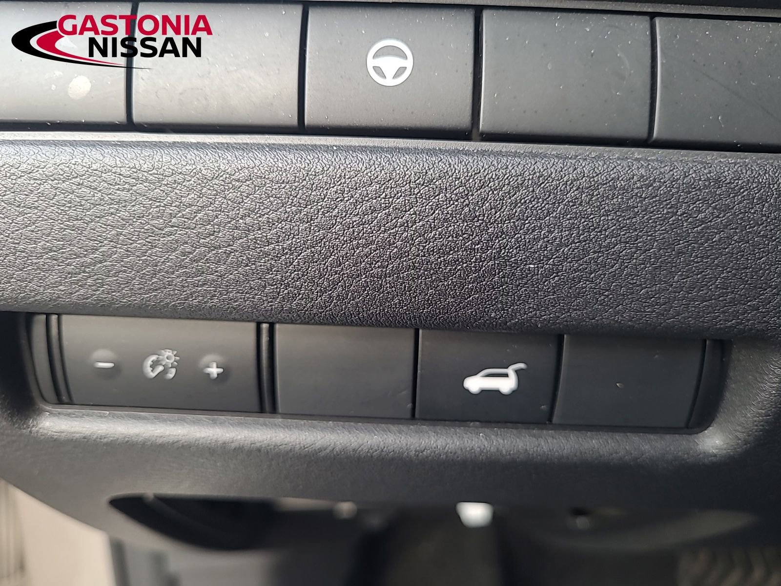 Used 2021 Nissan Rogue SL w/ Premium Package image 33