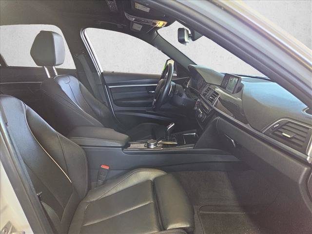 Used 2017 BMW 330i Sedan RWD image 19