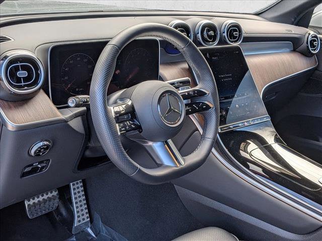 Certified 2025 Mercedes-Benz GLC 300 4MATIC image 9