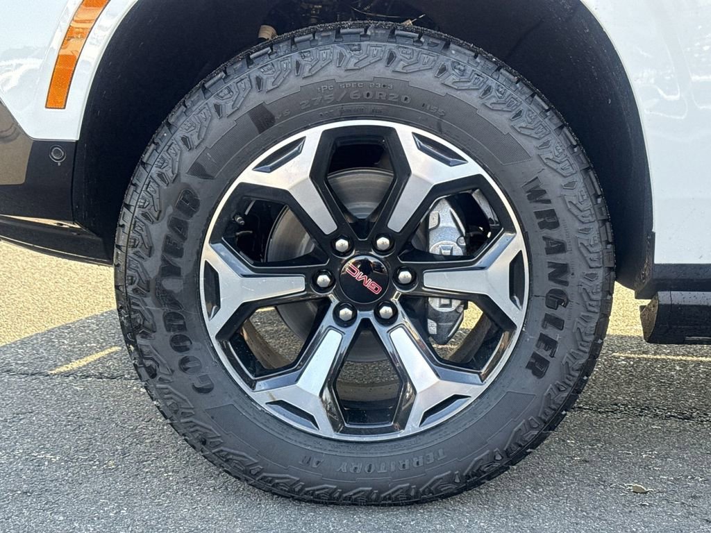 New 2026 GMC Yukon AT4 image 12