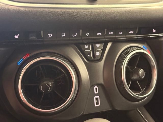Used 2024 Chevrolet Blazer LT FWD image 13