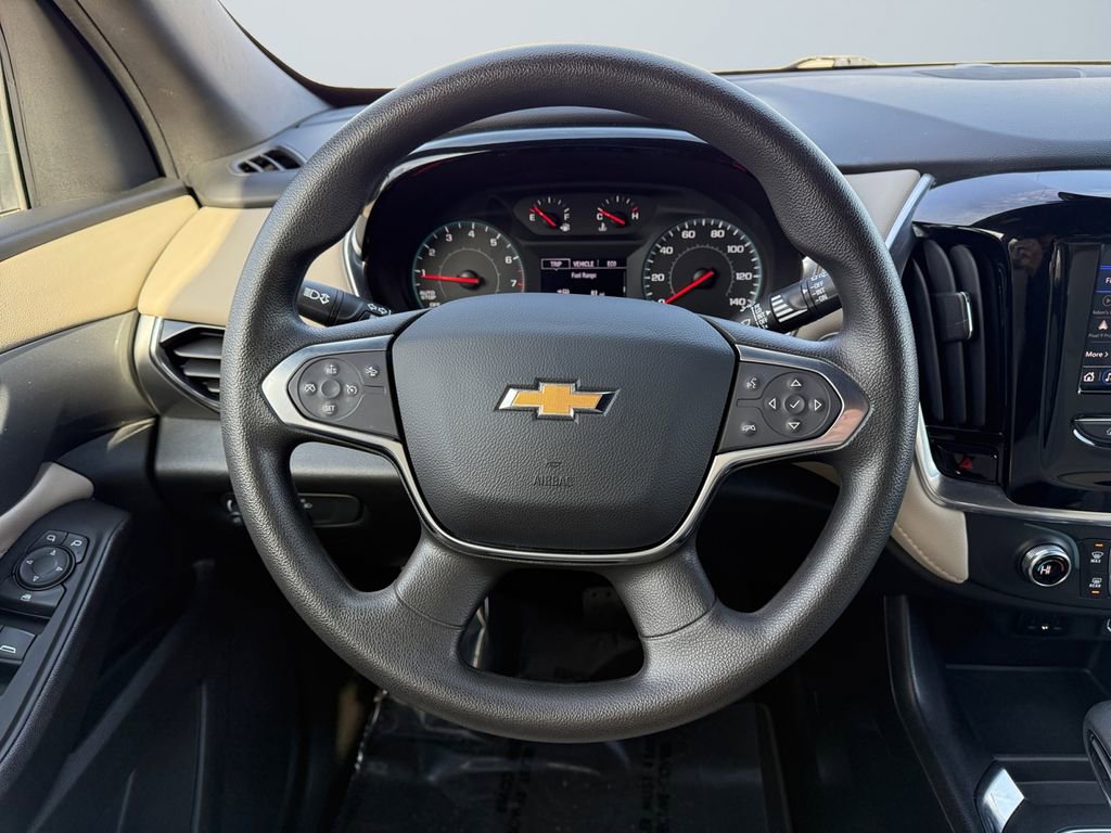 Used 2024 Chevrolet Traverse LS image 12