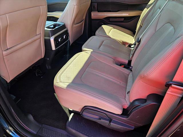 Used 2024 Ford Expedition Max Limited image 19