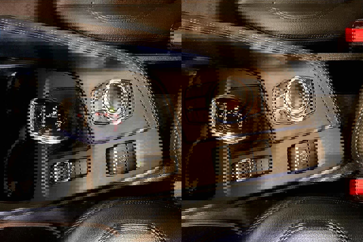 Used 2020 BMW X1 sDrive28i w/ Convenience Package image 15