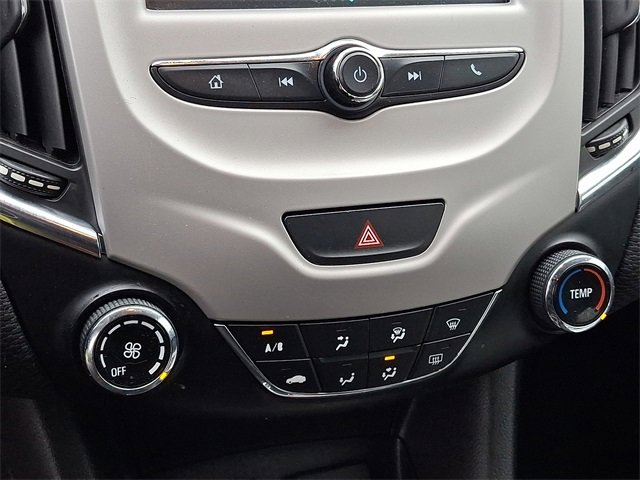 Used 2018 Chevrolet Cruze LS image 12