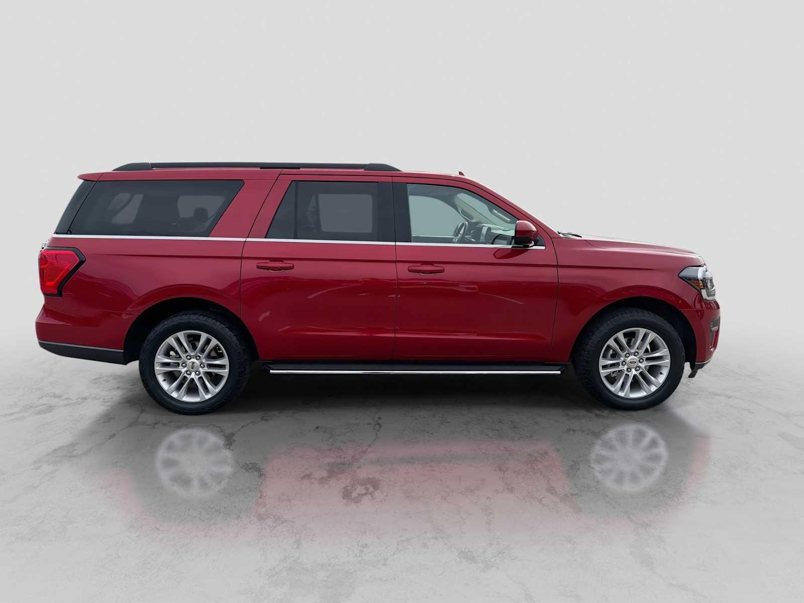 Used 2022 Ford Expedition Max XLT AWD/4WD image 7