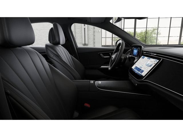 New 2026 Mercedes-Benz E 350 4MATIC Sedan image 4