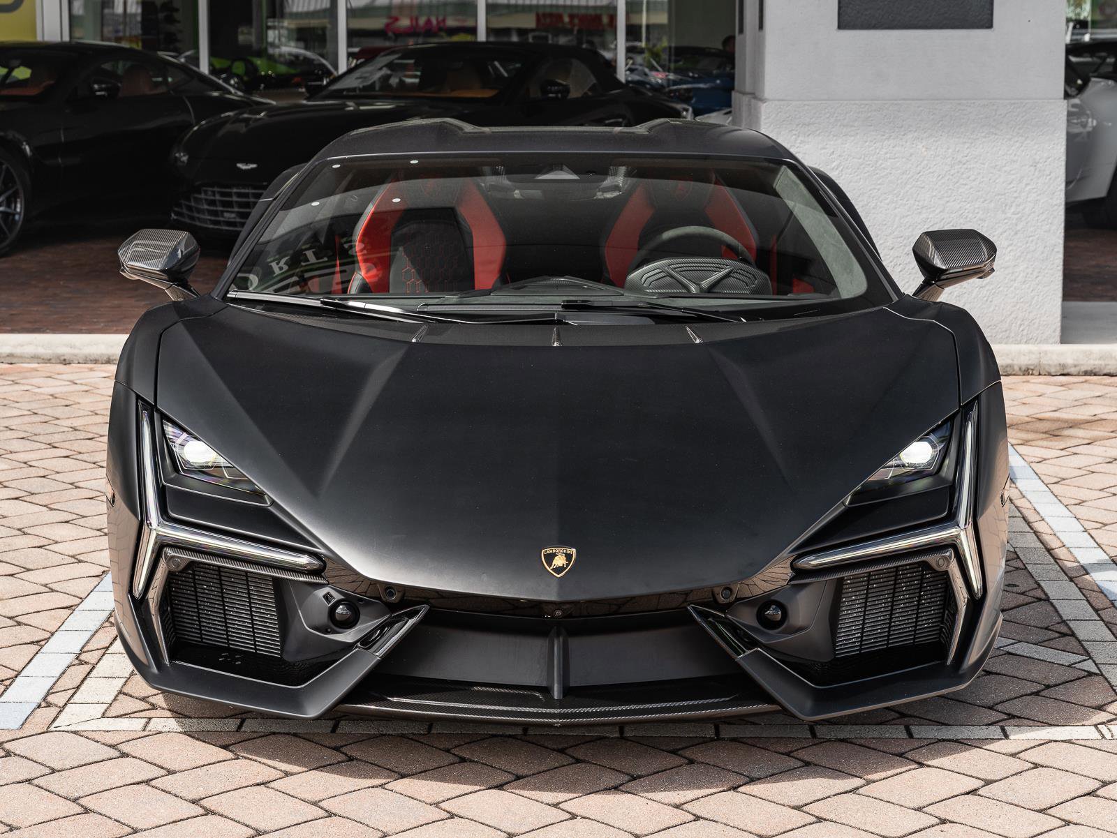 Used 2024 Lamborghini Revuelto image 33