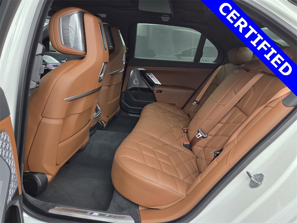 Used 2024 BMW 760i xDrive w/ Executive Package image 20