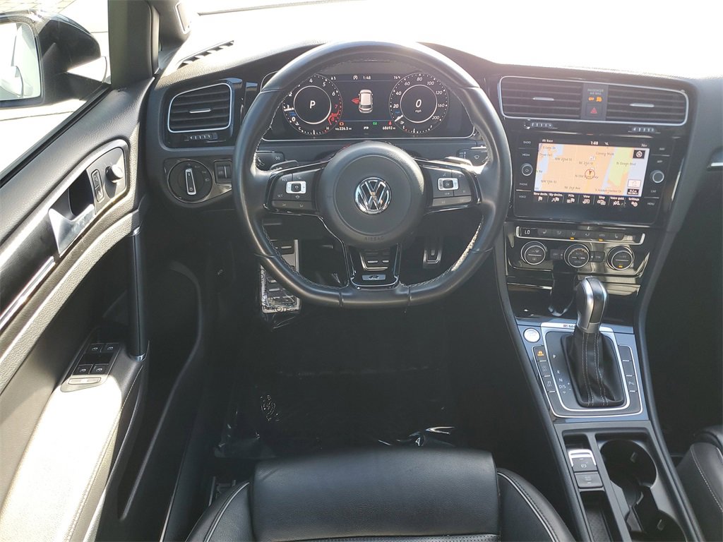 Used 2019 Volkswagen Golf R 4-Door image 13