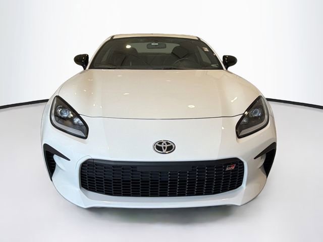 Used 2023 Toyota GR86 Premium w/ ALL Weather Mat Package (TMS) RWD image 2