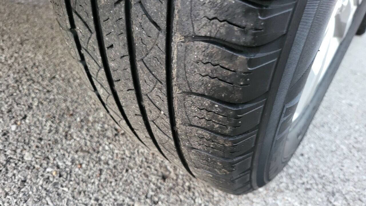 Used 2016 Chevrolet Equinox LT image 38