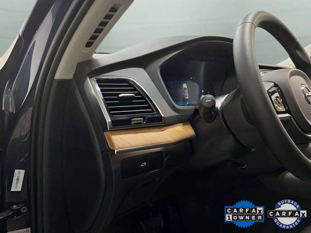 Used 2025 Volvo XC90 B6 Plus image 37