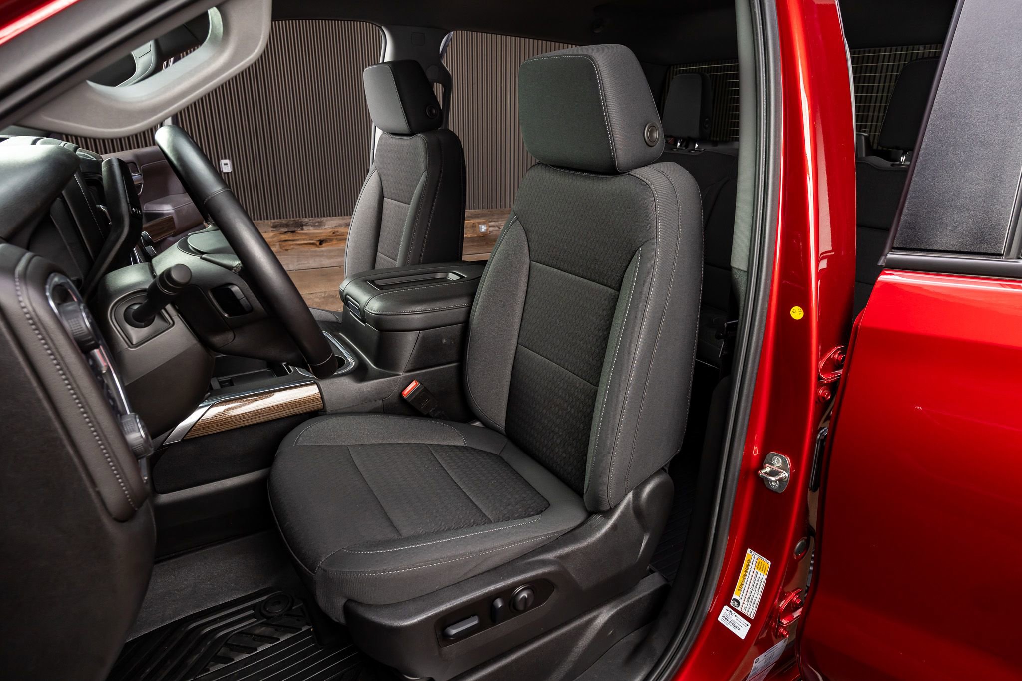 Used 2022 Chevrolet Silverado 1500 LT Trail Boss w/ Safety Package image 30