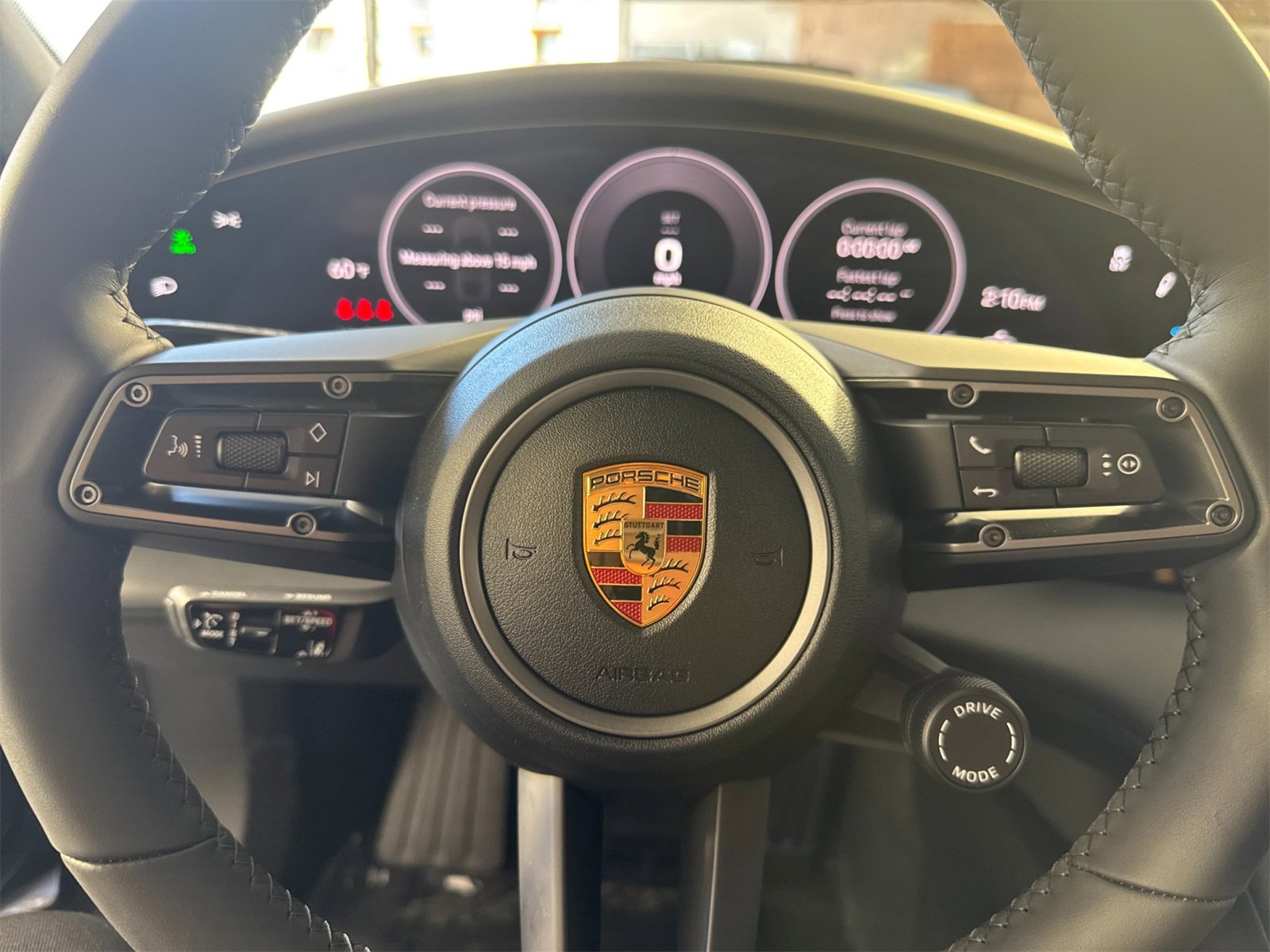 Used 2025 Porsche Taycan image 25