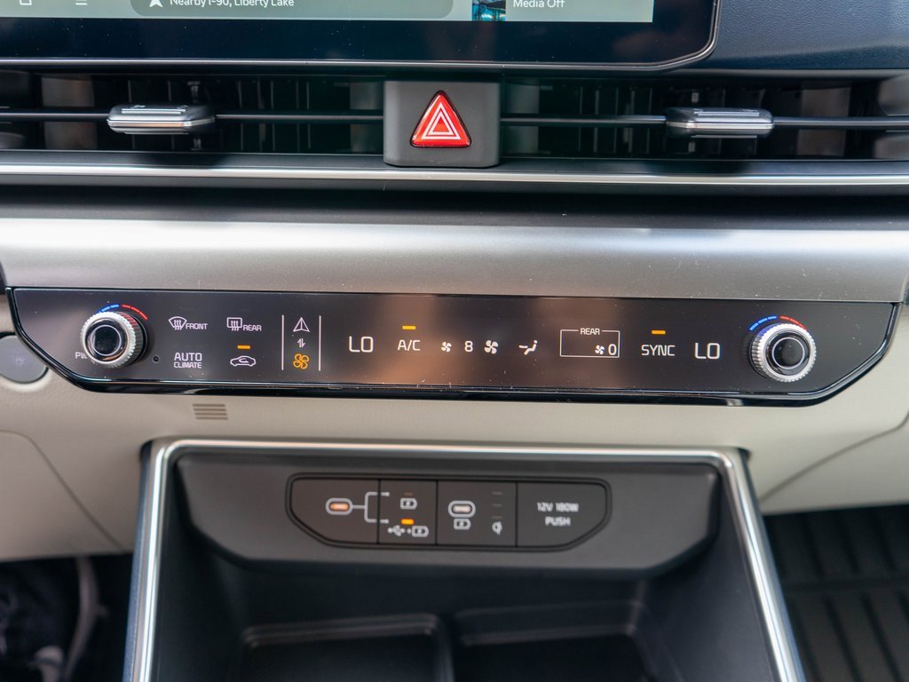New 2026 Kia Carnival SX w/ SX Dark Edition Package image 25
