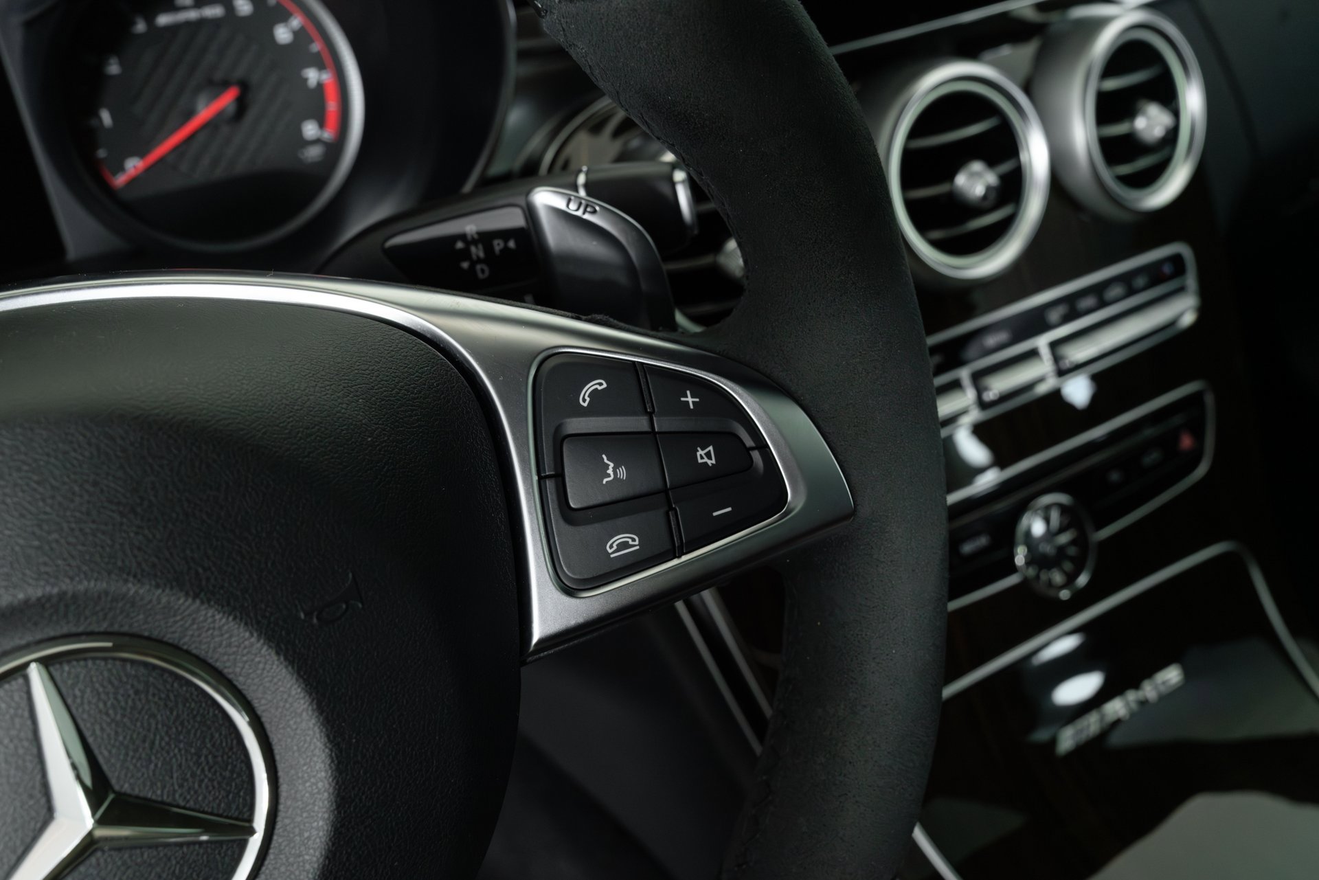 Used 2018 Mercedes-Benz C 63 AMG S w/ Driver Assistance Package image 28