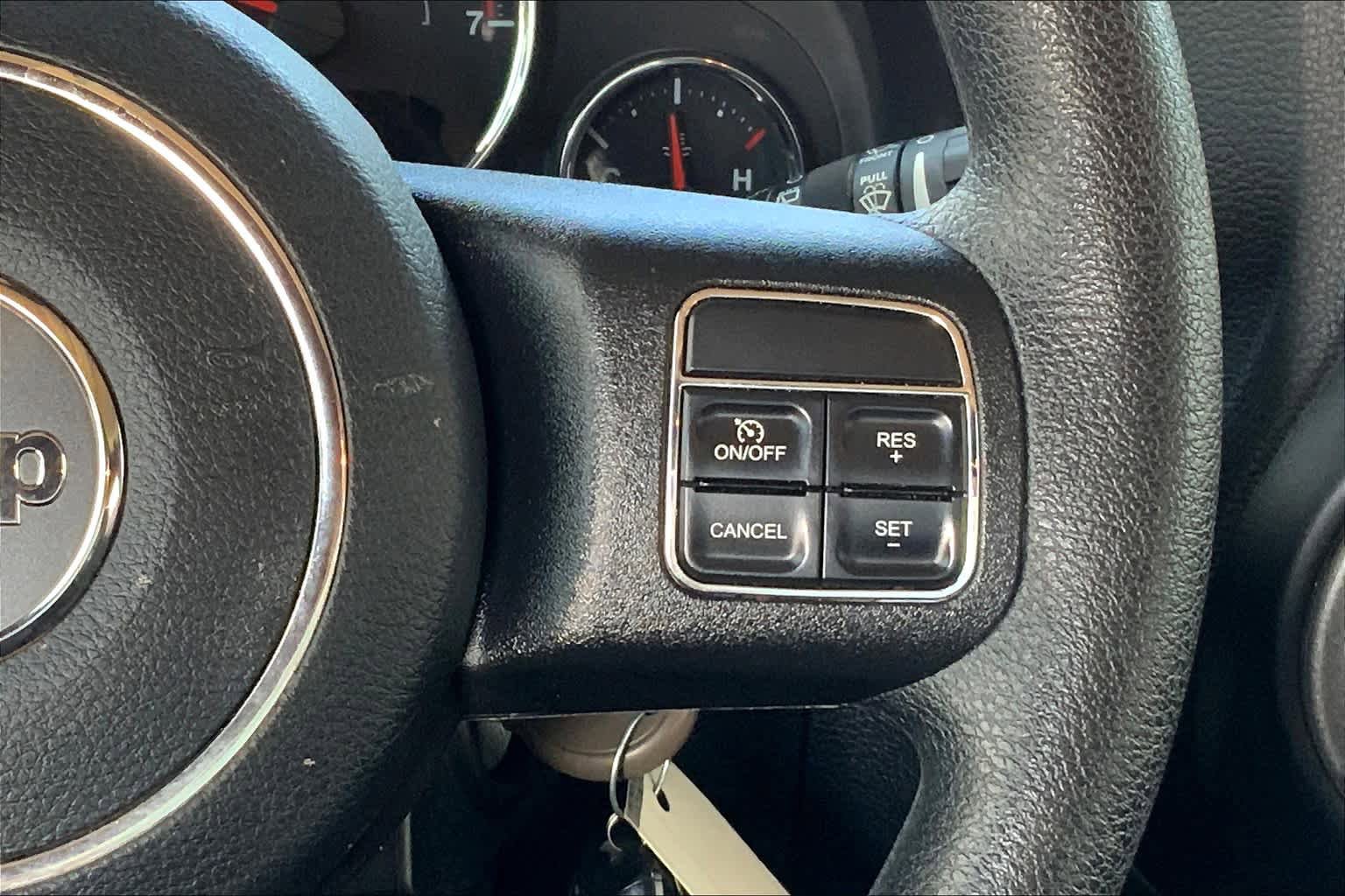 Used 2017 Jeep Wrangler Unlimited Sport AWD/4WD image 25