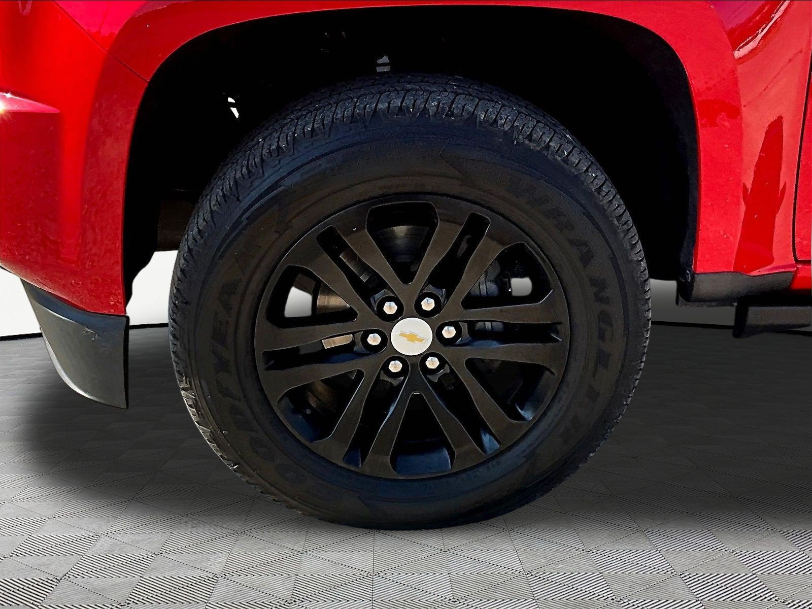 Used 2015 Chevrolet Colorado LT w/ Luxury Package RWD image 34