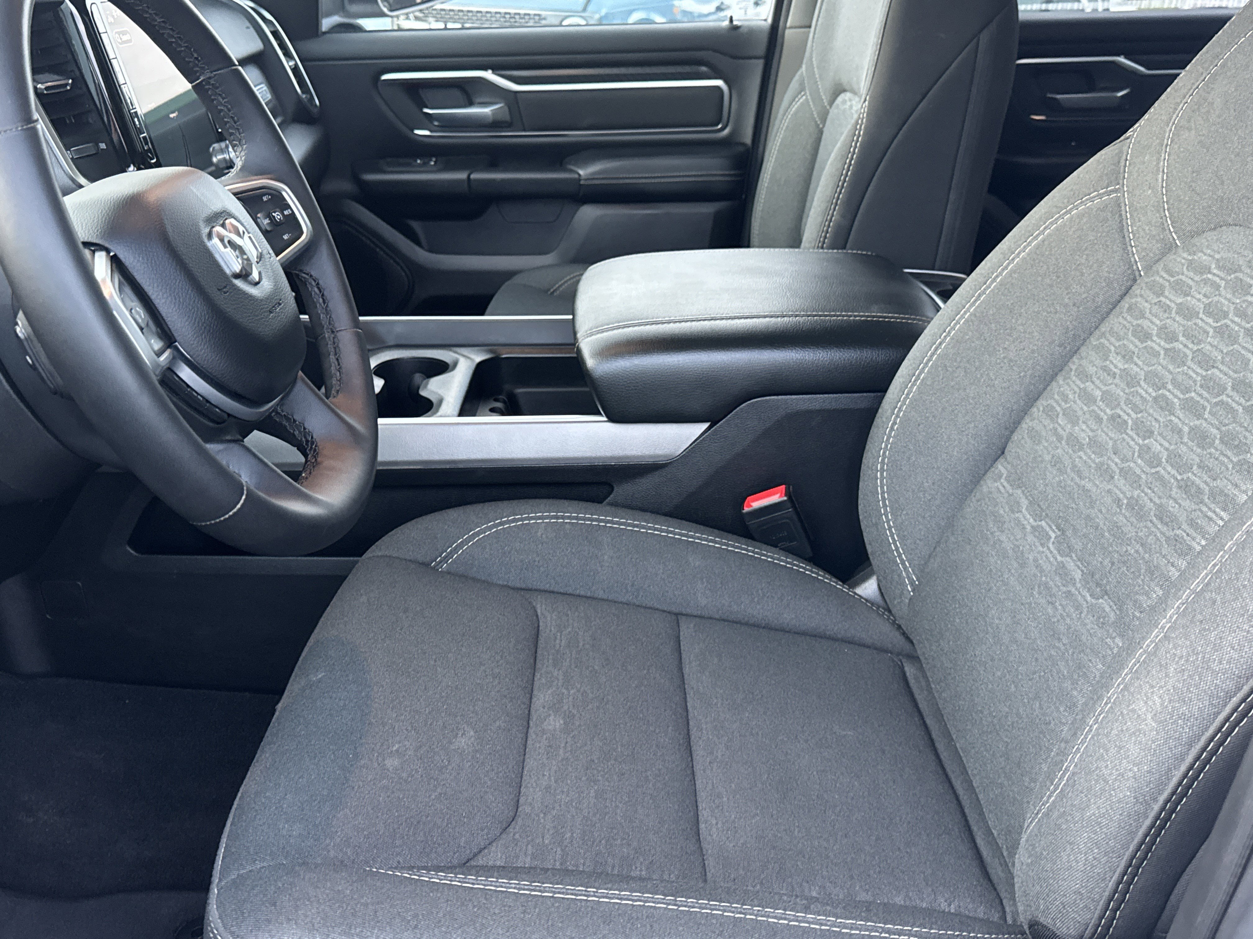 Used 2025 RAM 1500 Big Horn image 9