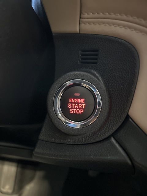 Used 2025 Subaru Outback Limited image 98