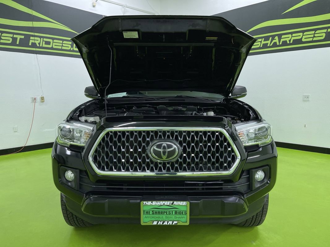 Used 2019 Toyota Tacoma TRD Sport image 4