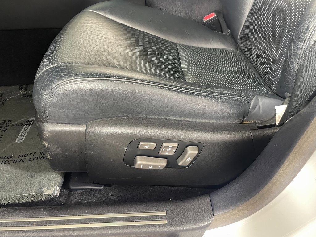 Used 2012 Lexus LS 460 image 24
