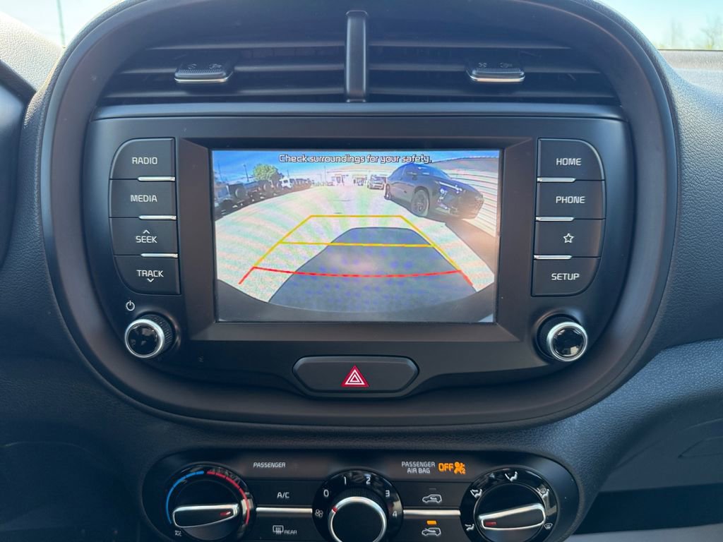 Certified 2021 Kia Soul LX FWD image 18
