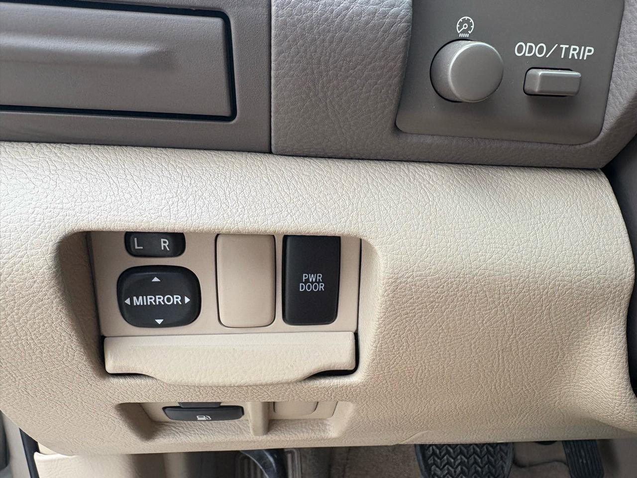 Used 2005 Lexus RX 330 image 49