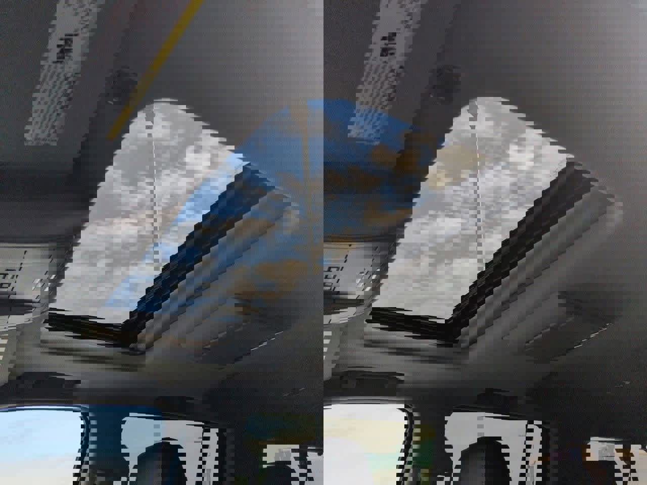 Used 2019 Chevrolet Suburban Premier image 19