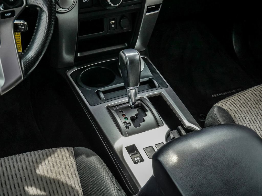 Used 2018 Toyota 4Runner SR5 image 28