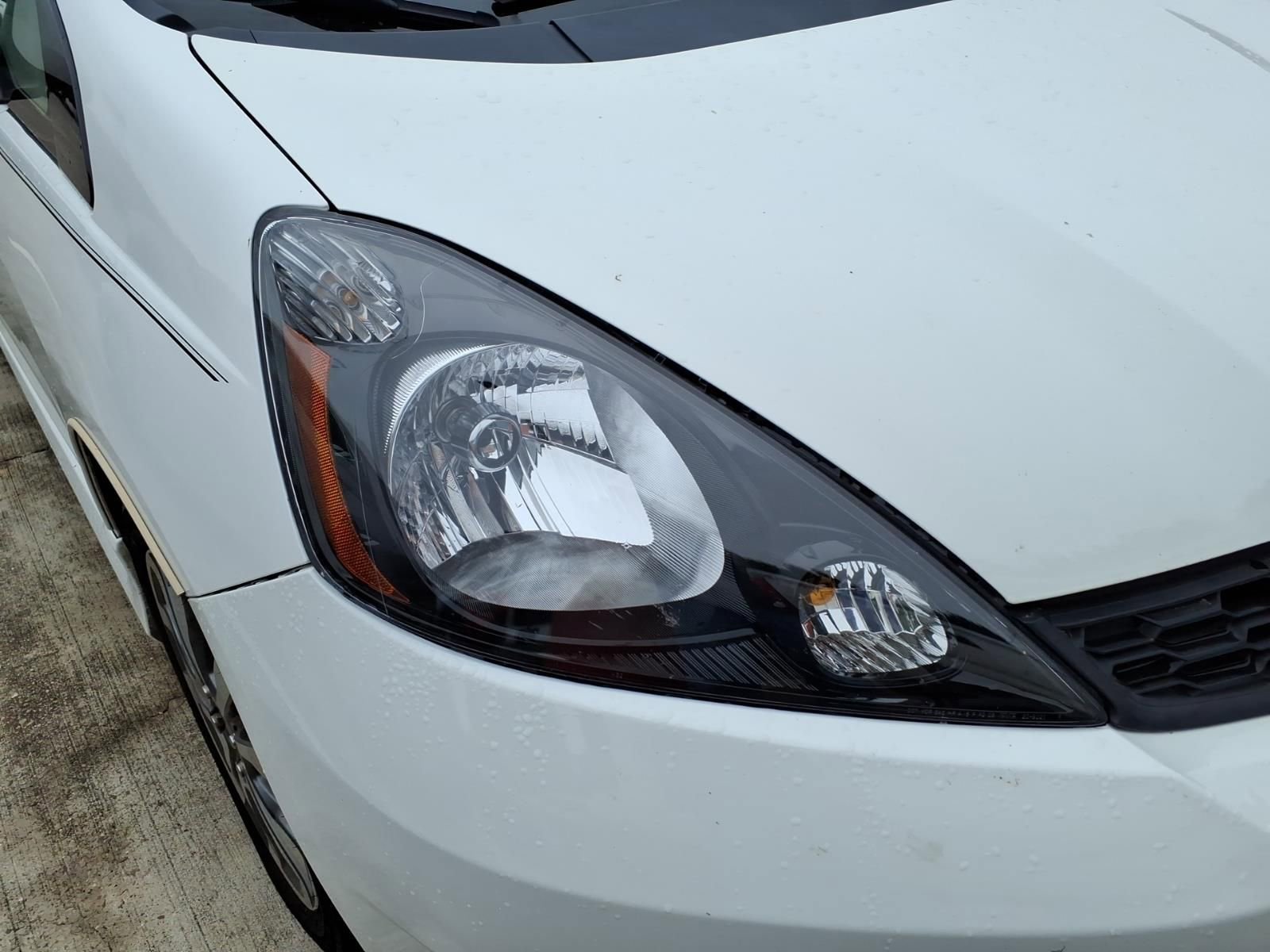 Used 2013 Honda Fit Sport image 3