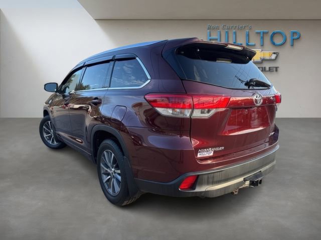 Used 2018 Toyota Highlander XLE image 9