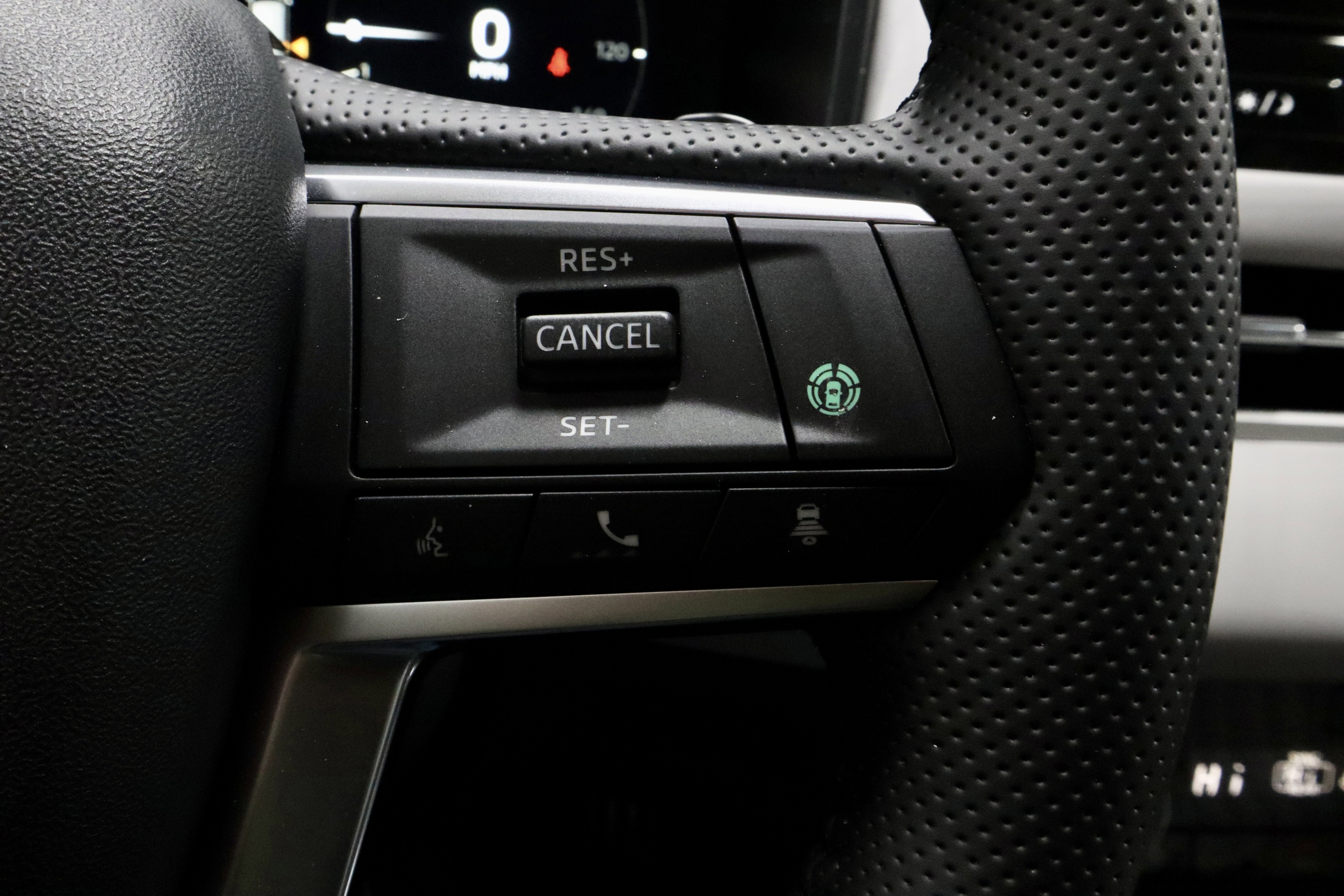 New 2026 Mitsubishi Outlander SEL image 23