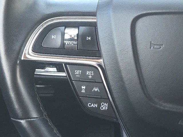Used 2023 Lincoln Nautilus Reserve AWD/4WD image 43