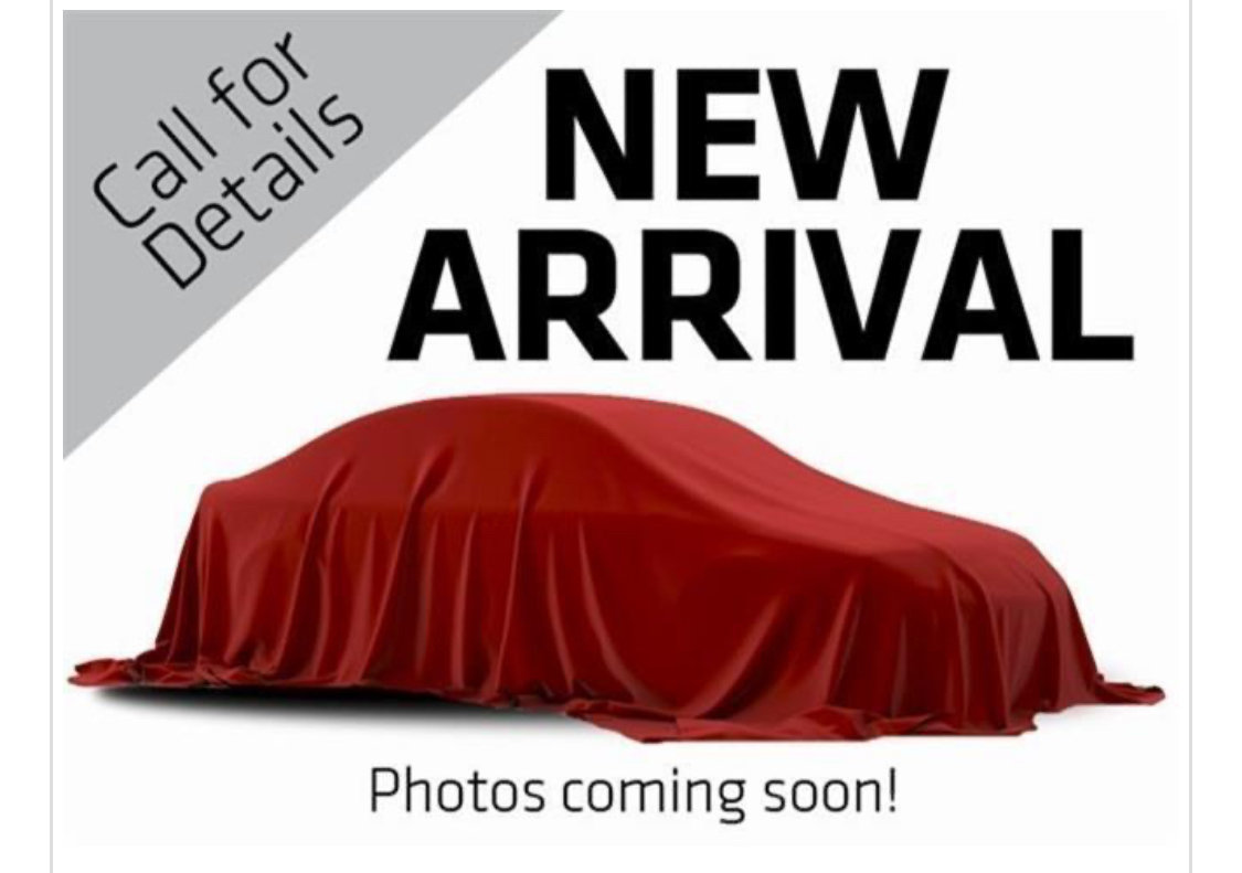 Used 2023 Toyota Camry SE w/ Cold Weather Package FWD image 1