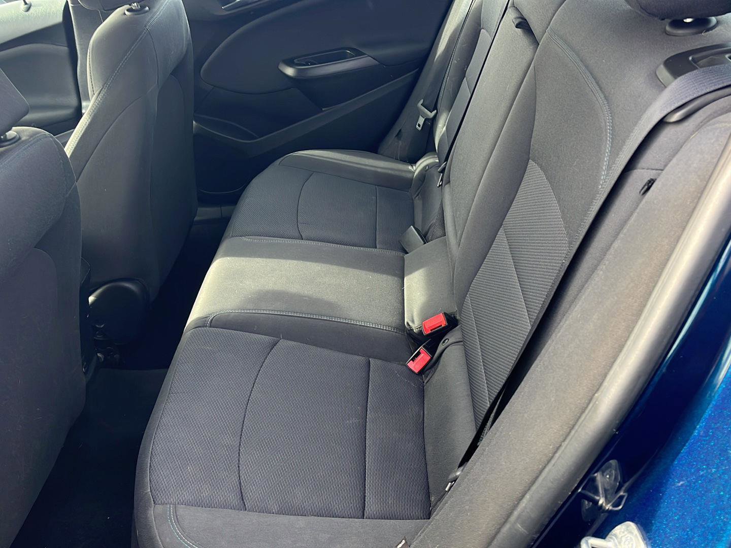 Used 2019 Chevrolet Cruze LT w/ Convenience Package image 24