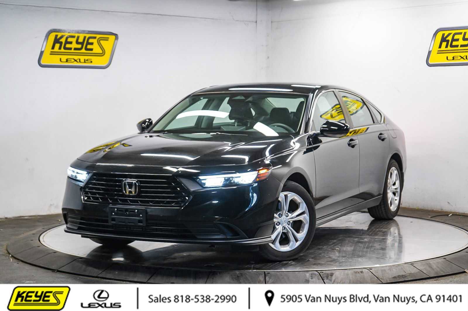 Used 2023 Honda Accord LX image 1