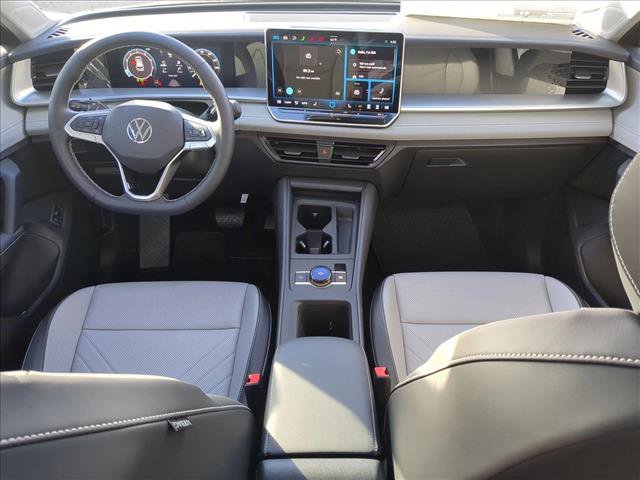 New 2026 Volkswagen Tiguan SE image 22