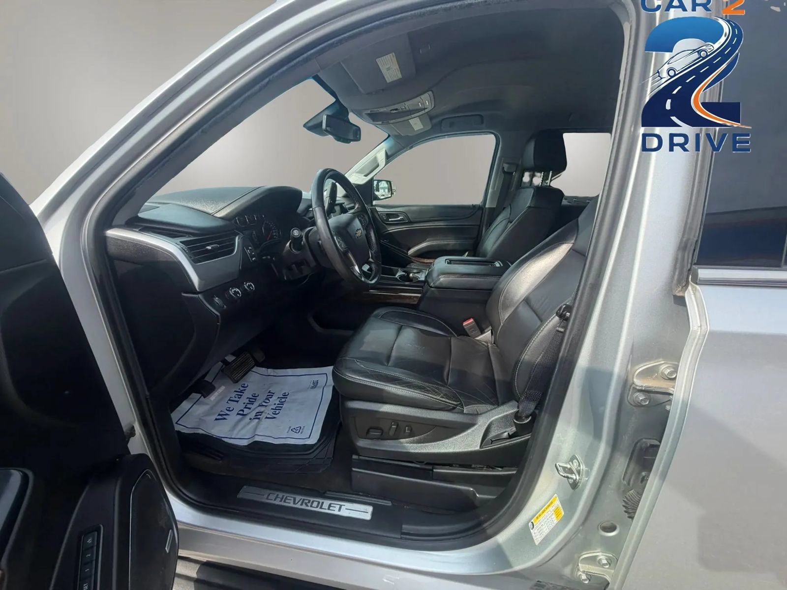 Used 2018 Chevrolet Suburban LT AWD/4WD image 17