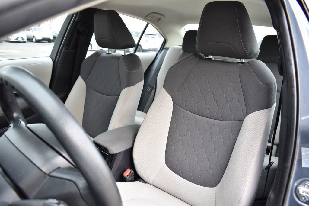 Used 2022 Toyota Corolla LE image 15