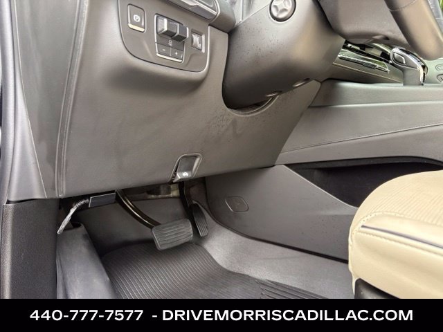 Certified 2023 Cadillac Escalade Sport w/ LPO, ONYX Package AWD/4WD image 32