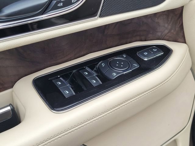 Used 2020 Lincoln Navigator Reserve image 18