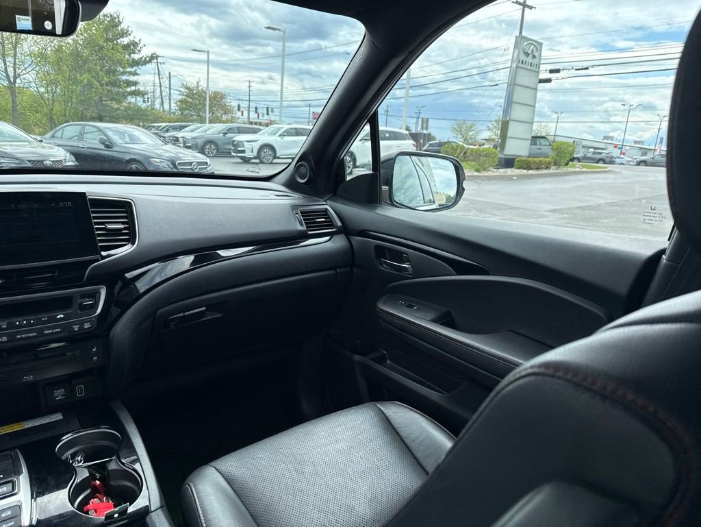 Used 2022 Honda Pilot Elite image 25