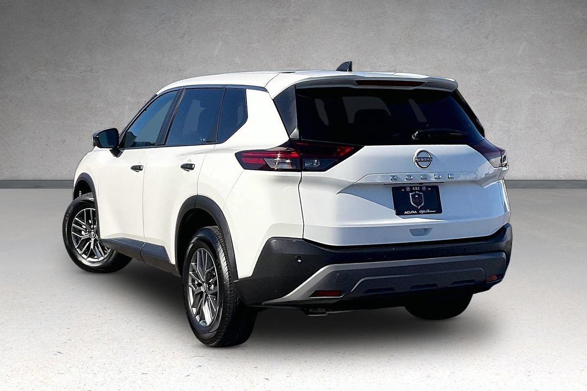 Used 2023 Nissan Rogue S FWD image 33