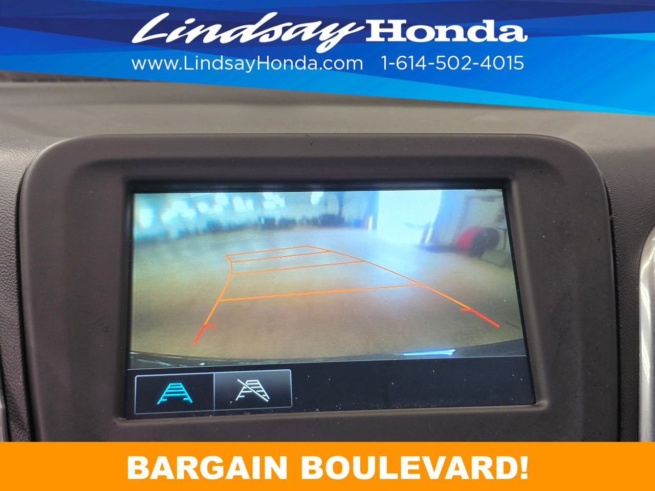 Used 2018 Chevrolet Equinox LT image 18