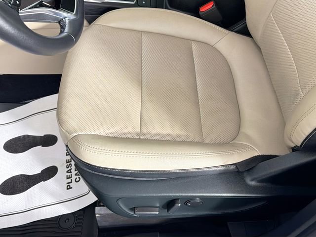 Used 2022 Ford Escape SEL image 19